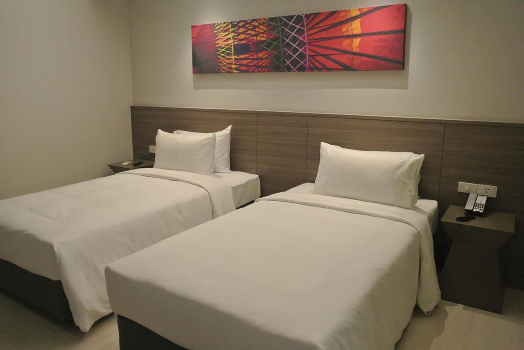 Praso@Ratchada12 Hotel Bangkok Luaran gambar