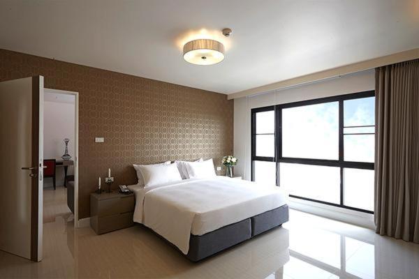 Praso@Ratchada12 Hotel Bangkok Luaran gambar