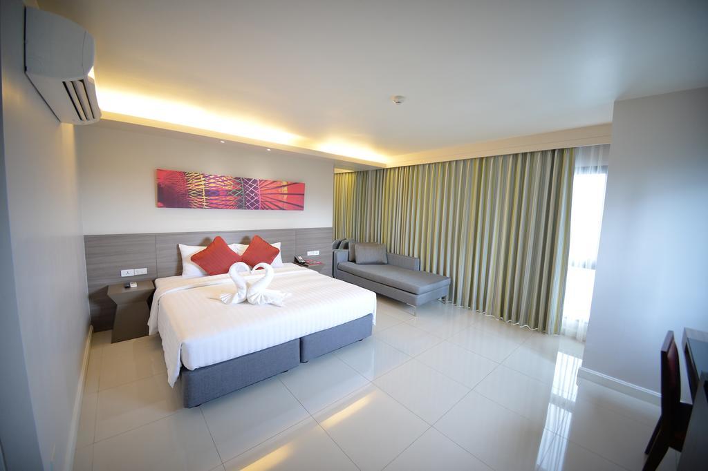 Praso@Ratchada12 Hotel Bangkok Luaran gambar