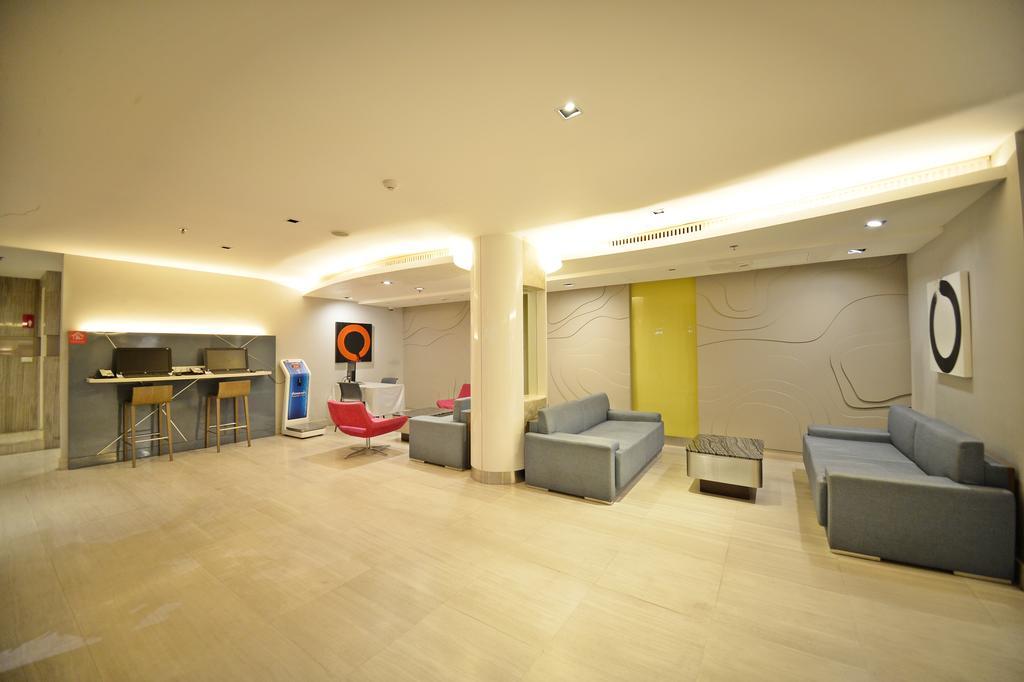 Praso@Ratchada12 Hotel Bangkok Luaran gambar